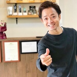 中井　啓介