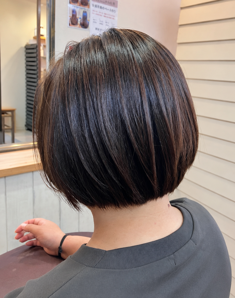40代女性が縮毛矯正で毎回安心して仕上がる艶髪ストレート